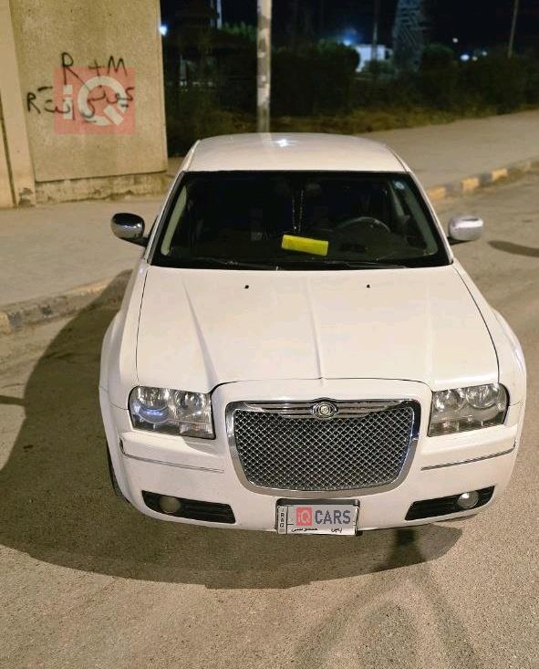 كرايسلر 300